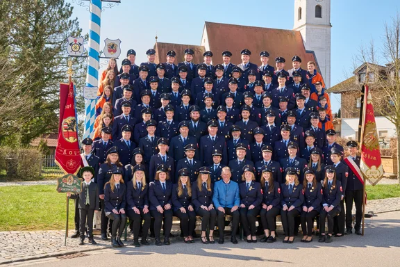 Gruppenfoto 150 Jahre Uniform